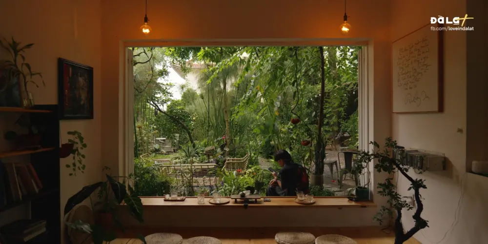 Little December Đà Lạt – Góc quán bình yên trên đường Vạn Hạnh