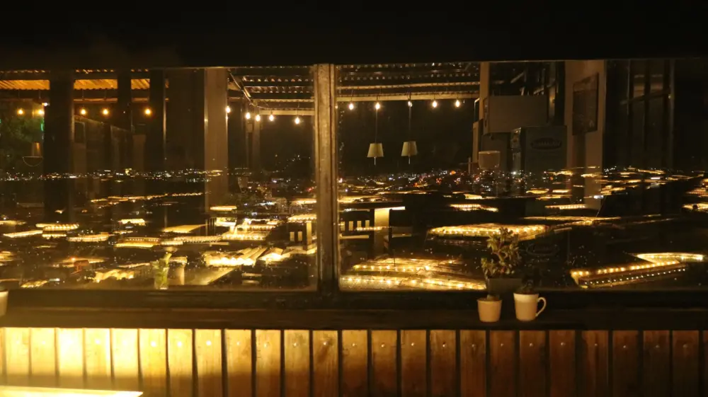 nhung quan cafe ngam toan canh da lat tu tren cao 1