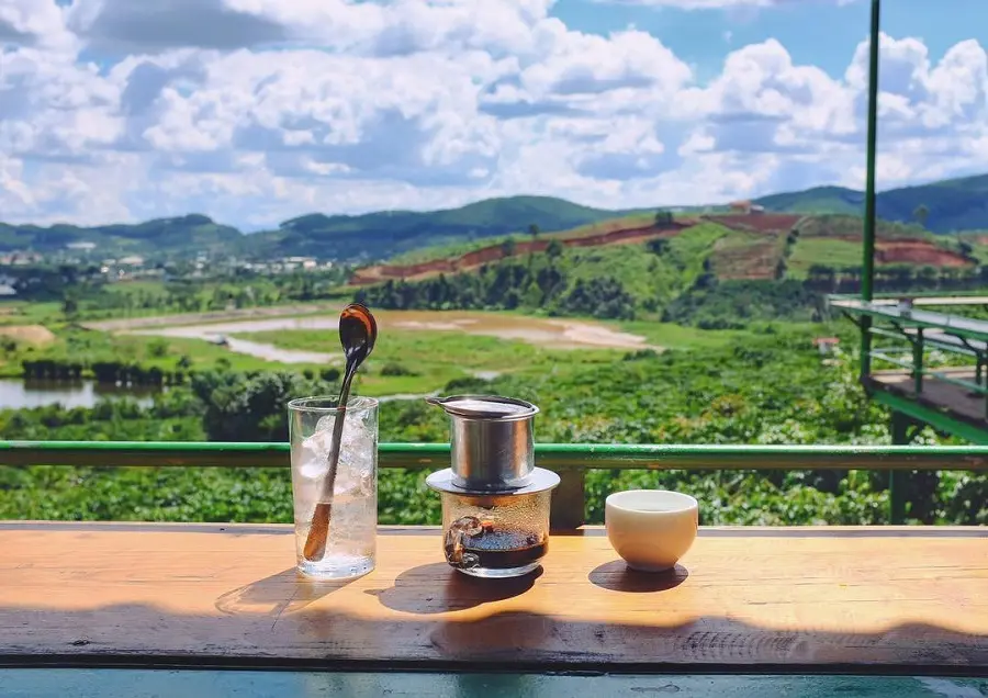 nhung quan cafe ngam toan canh da lat tu tren cao 5