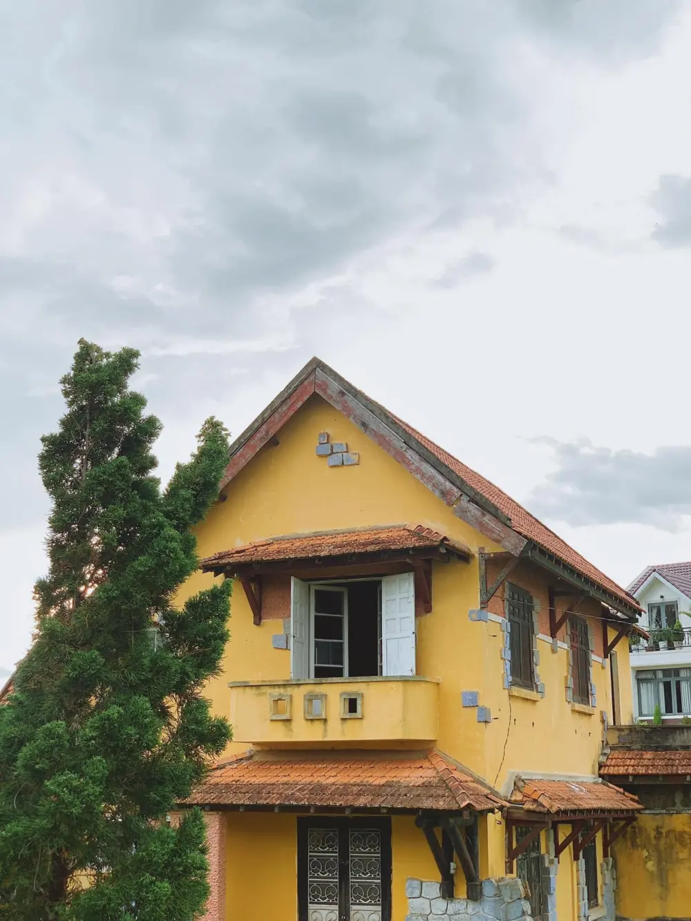 khu biet thu co duong co giang da lat ve dep kien truc phap 6