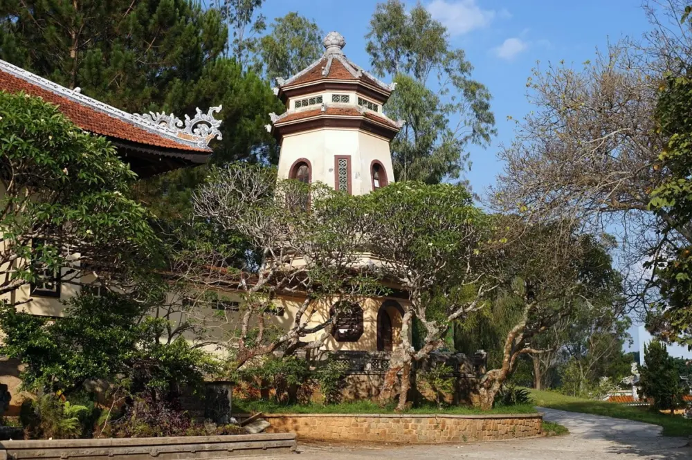 Những địa điểm kiến trúc nổi bật tại Đà Lạt bạn không nên bỏ lỡ 9 nhung dia diem kien truc noi bat tai da lat ban khong nen bo lo 10