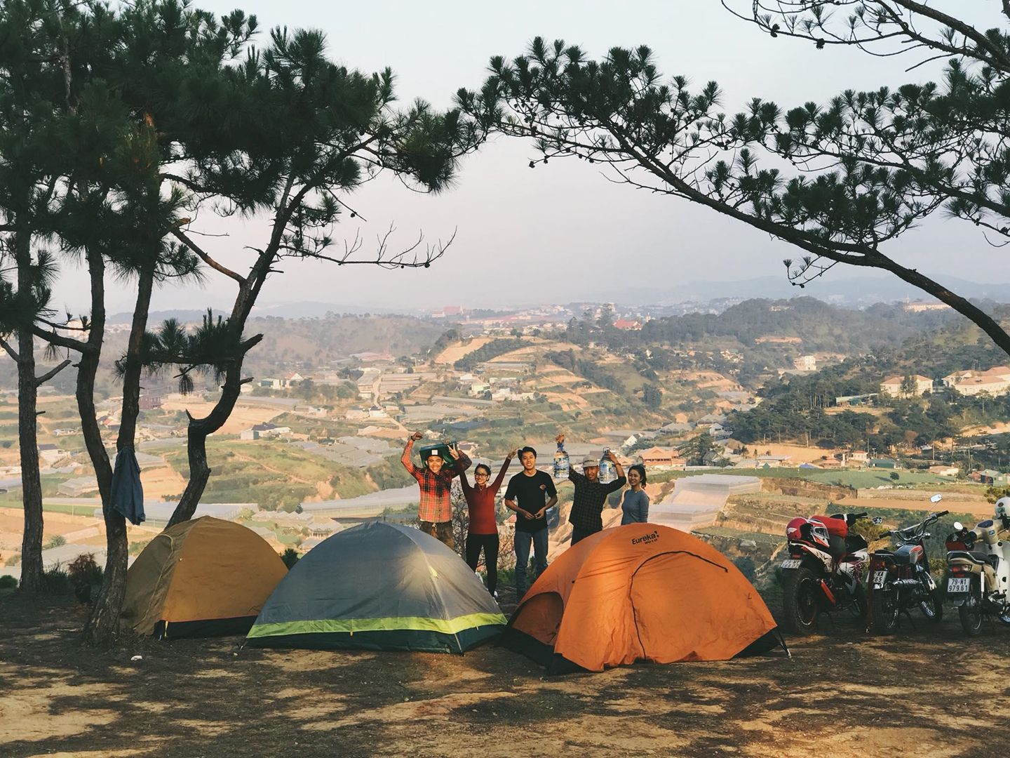 tour