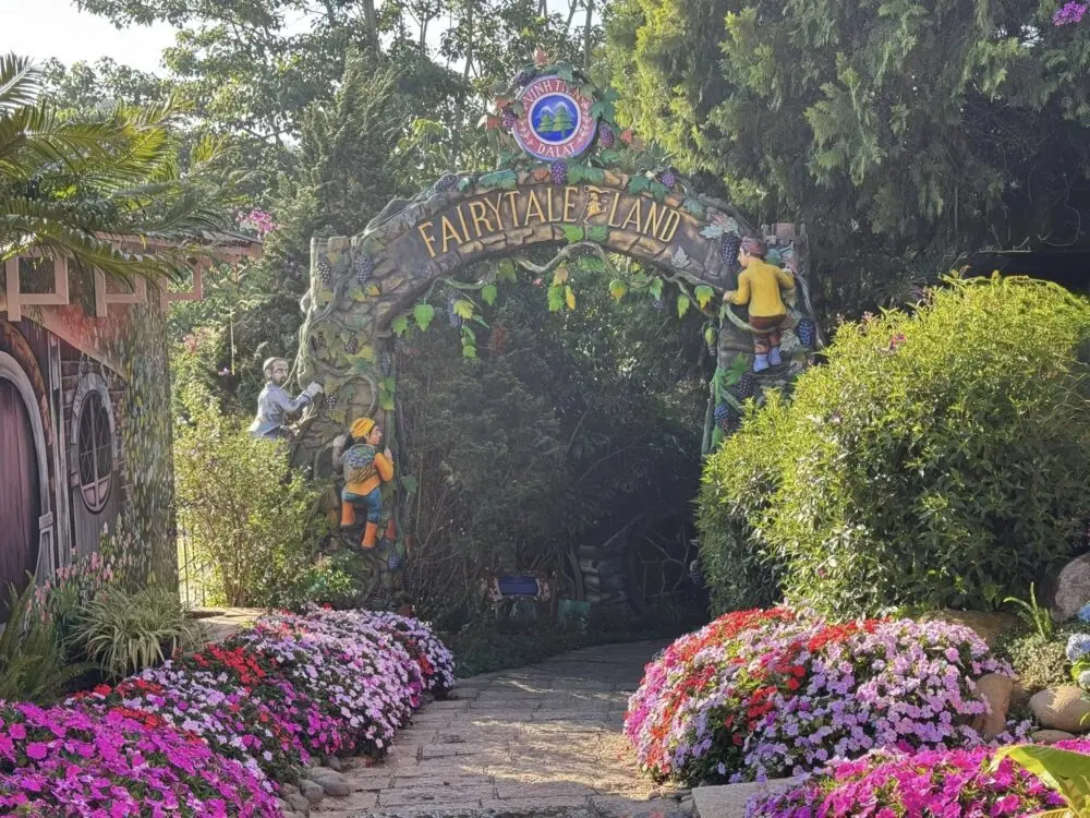 Dalat Fairytale Land – Xứ sở cổ tích giữa Đà Lạt cho cả gia đình dịp hè