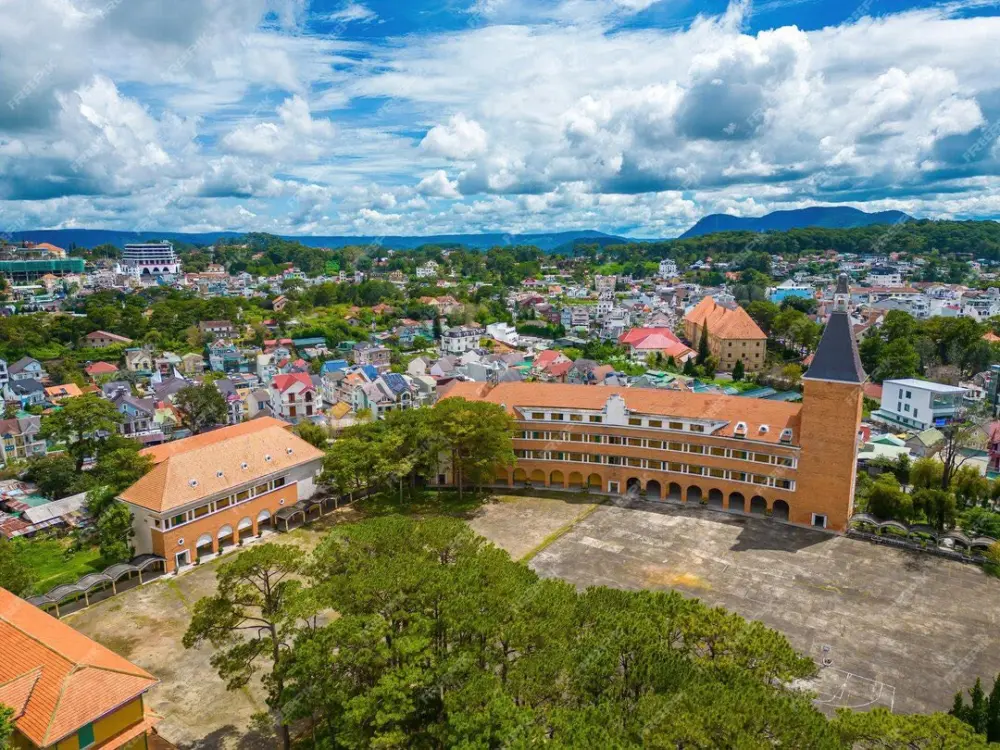 nhung dia diem lich su o da lat ban nen ghe den mot lan phan 1 10